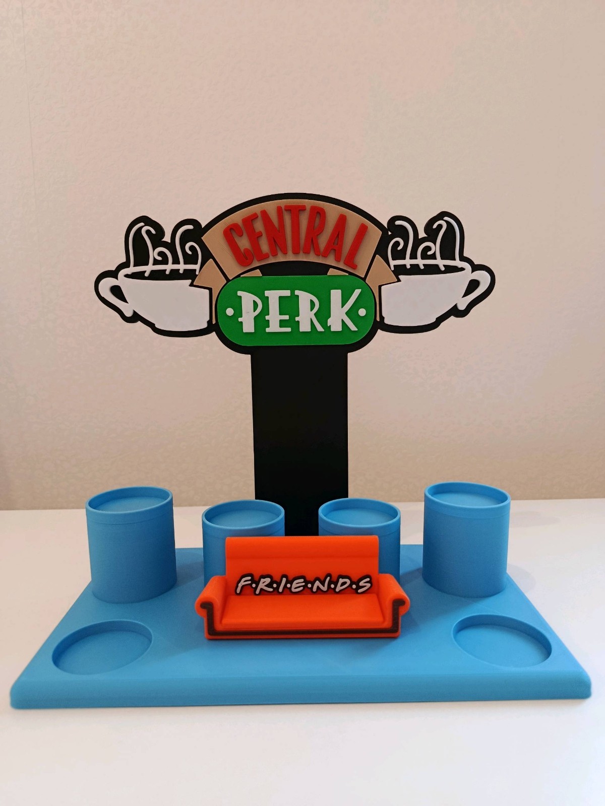 Espositore Central Perk per Personaggi Friends McDonald’s - Custom Display, vista 4