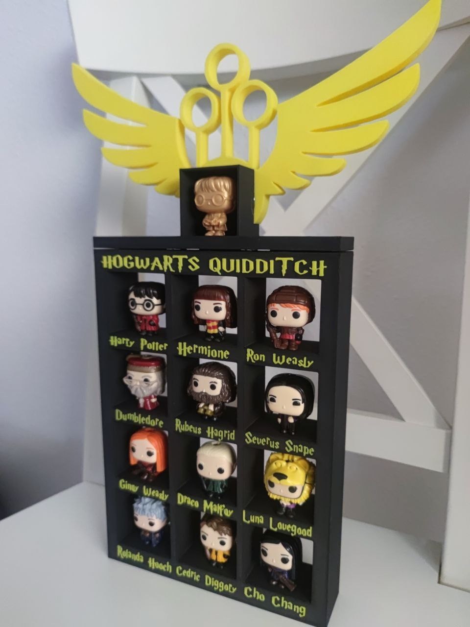 Espositore Harry Potter Kinder Joy Funko Pop Quidditch 2023/2024, vista 3