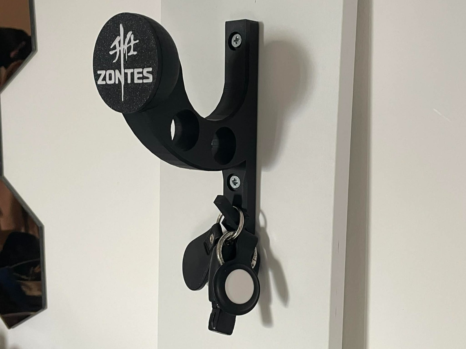 Porta Casco con Logo e Porta Chiavi  | Personalizzabile - Idea Regalo - NUOVO, vista 7