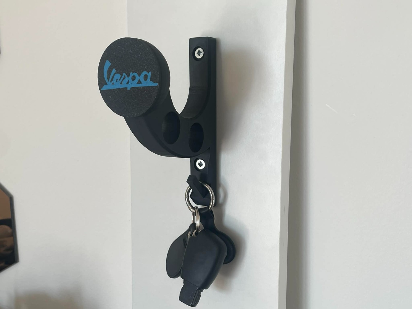 Porta Casco con Logo e Porta Chiavi  | Personalizzabile - Idea Regalo - NUOVO, vista 8
