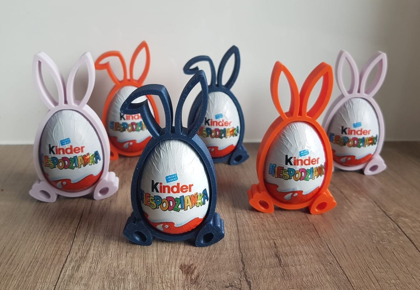Porta Ovetto Pasquale Coniglio – Supporto Kinder Sorpresa – Stampa 3D - 3pz, vista 3