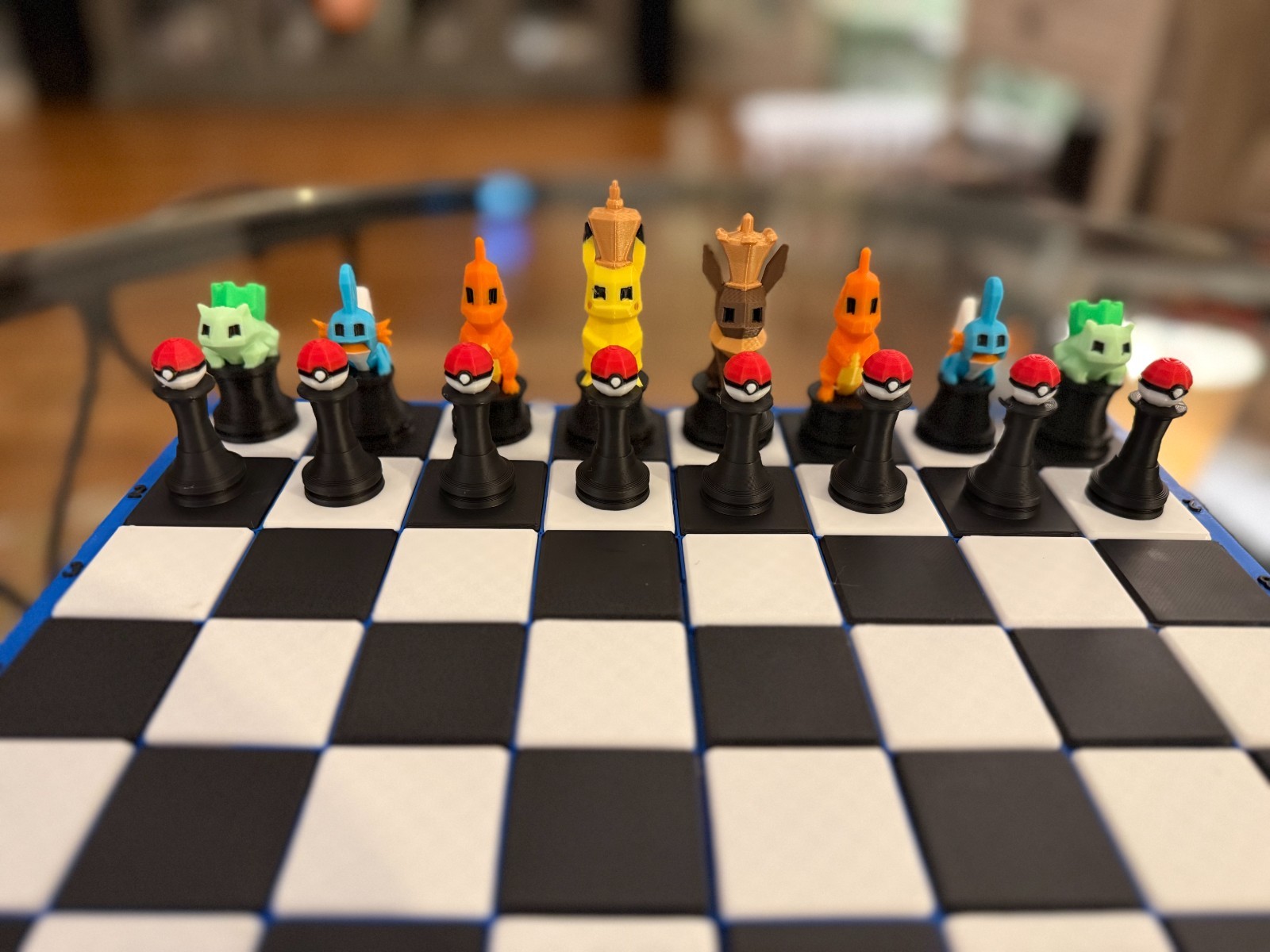 Scacchiera Pokémon Artigianale – Pezzi 3D Personalizzati, vista 2