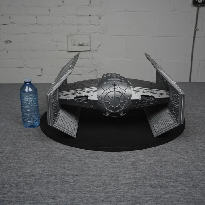 Astronave TIE Fighter Star Wars XXL Stampata in 3D – Modellino Da Collezione 46x, vista 4