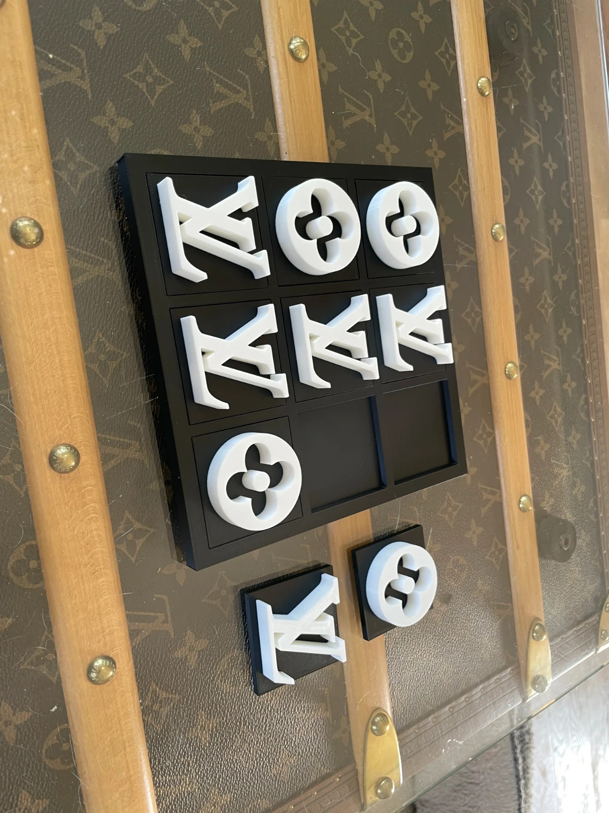 Triss a forma di LV | Tic Tac Toe LV - Idea Regalo Personalizzabile, vista 5