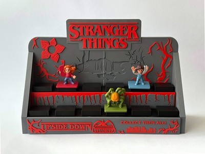 Espositore Stranger Things per McDonalds collezione, vista 3