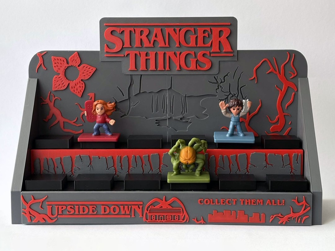 Espositore Stranger Things per McDonalds collezione