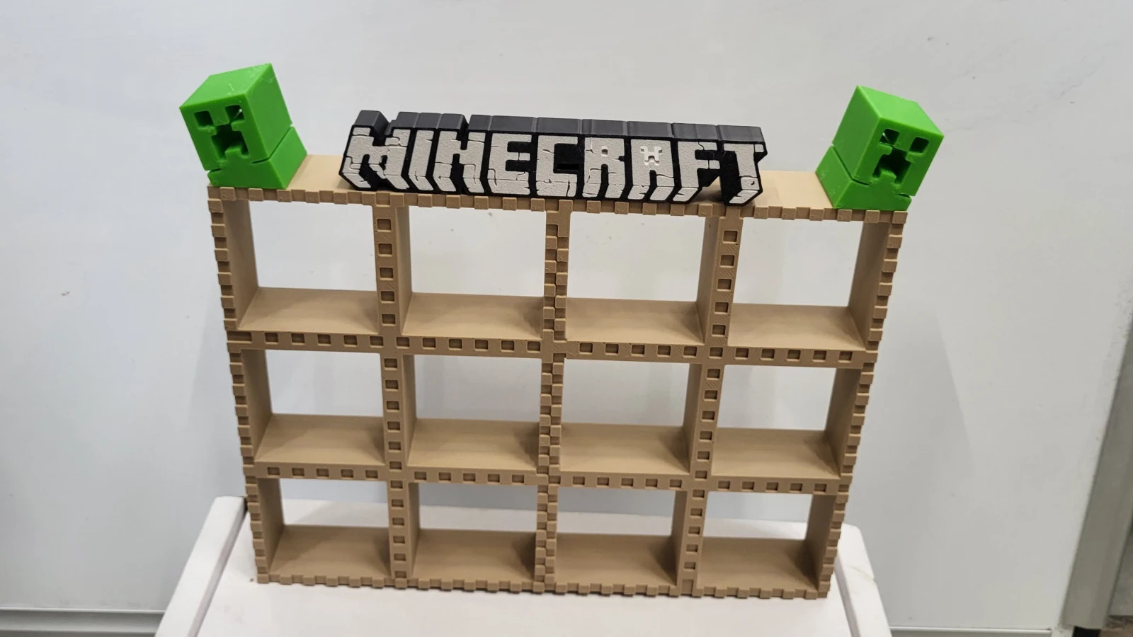 Bacheca Espositore MINECRAFT 2026 completa kinder joy Sorpresine NUOVA, vista 2